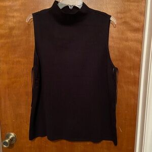 Plus Size Sleeveless Turtleneck Sweater